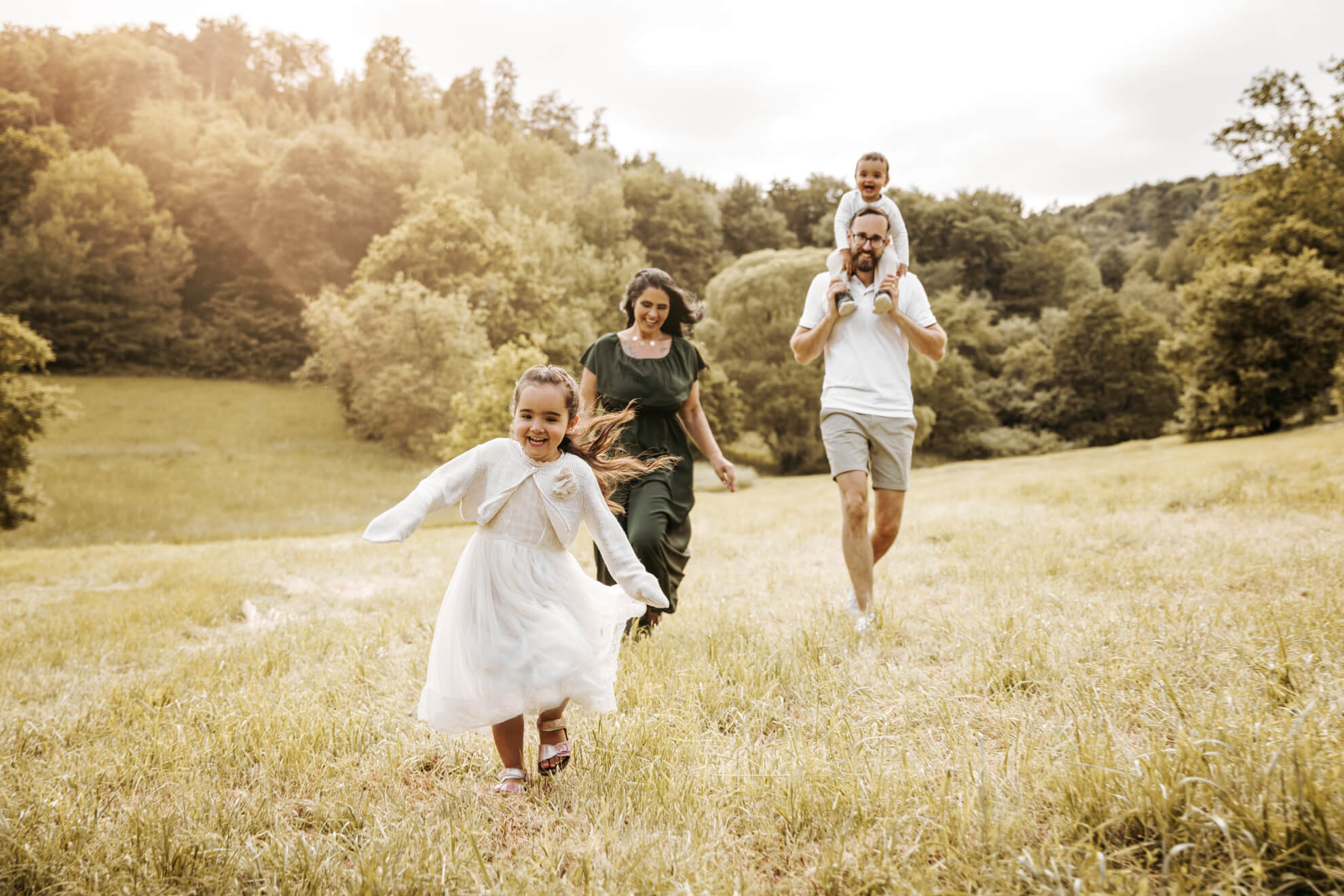 Familie, Familienfoto, Natur, Outdoor, Bildgefühle, Odenwald
