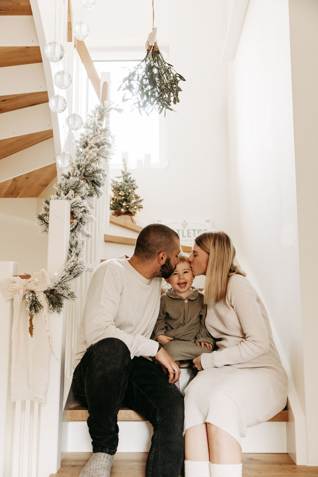 Bildgefühle,Odenwald,Fotografie,Fotograf,Fotografin,Fotografieren,Bilder,Fotos,Fotostudio,Studio,Shooting,Babyfotografie,Babyfotos,Newborn,Baby,Neugeborenenfotografie,Kinder,Kinderfotos,Kinderfotografie,Familie,Familienfotos,Familienfotografie,Babybauch,Babybauchshooting,Portraits,Paarfotografie,Couple,Paare,Pärchen,MeTime,Frauenfotografie,Familienfotografin,Natürliche Fotos,CakeSmash,Geburtstagsshooting,Erster Geburtstag,1.Geburtstag,Schau mal wie ich wachse,SMWIW,First Shooting,Coaching für Fotografen,Business,Coaching,Businessguide,Videografie,Mentoring für Fotografen,1:1 Coaching,Fotografenbusiness,Erinnerungsfilm,Familienfilm,Homestory,zu Hause,Natur,Outdoor,Boho,Herbst,Frühling,Sommer,Winter,Höchst im Odenwald,Sandbach,Darmstadt,Aschaffenburg,Erbach,Michelstadt,Wörth am Main,Obernburg,Miltenberg,Breuberg,Dieburg,Reinheim,Reichelsheim,Groß-Umstadt,Brensbach,Otzberg,Frankfurt,Mannheim,Heidelberg, Shootinghaus, Shootinghaus am Wald, Shootinggarten