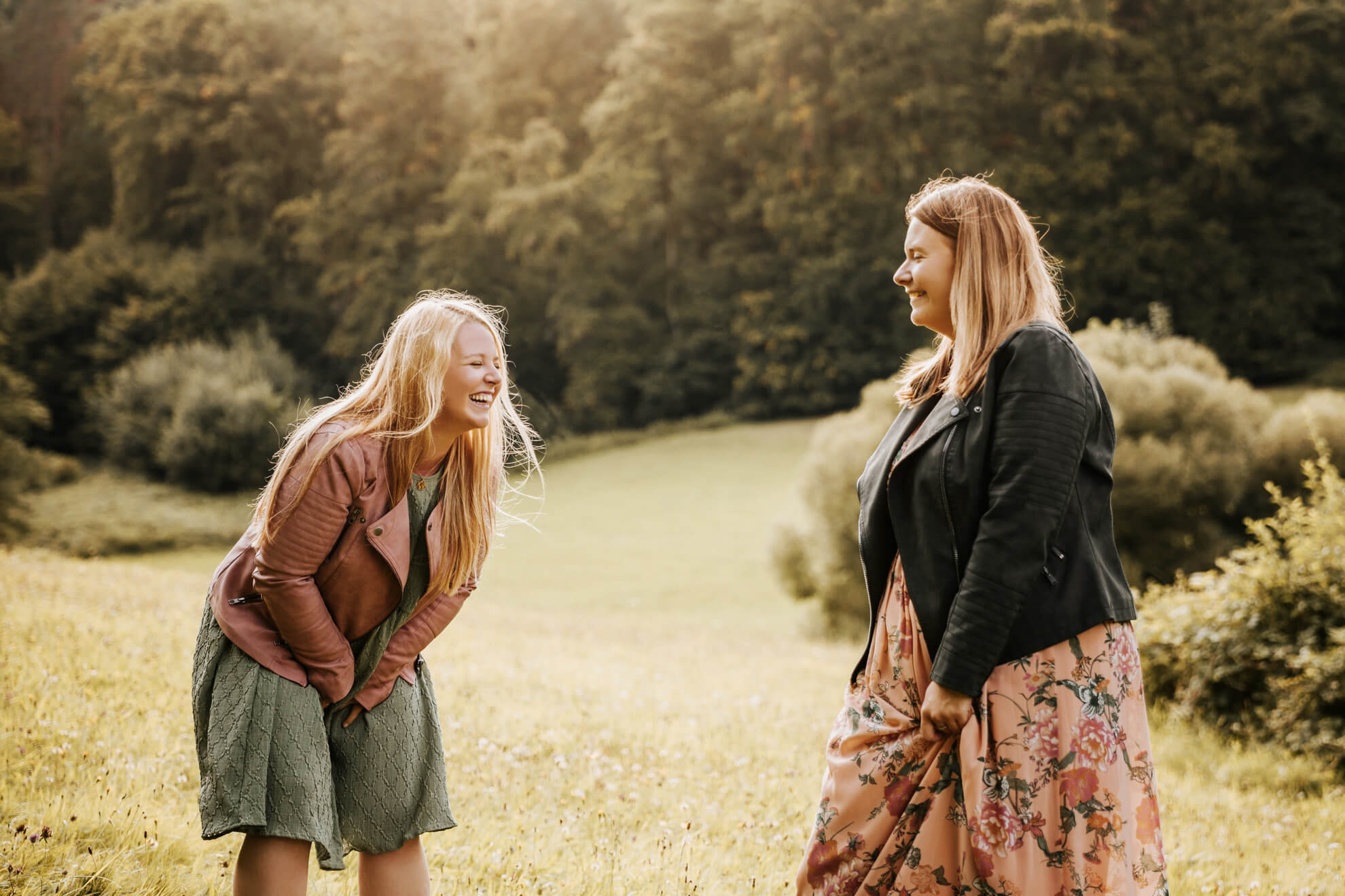 Freunde Frauen Friends Fotoshooting Natur Bildgefühle Odenwald